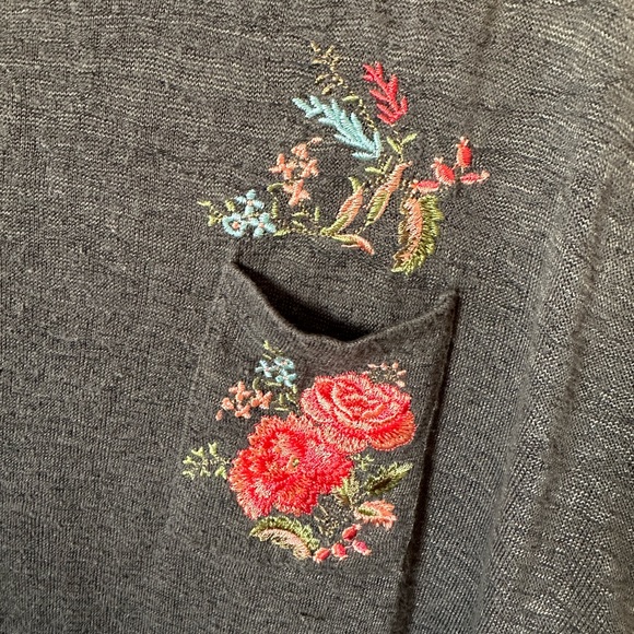 Embroidered Tee - Picture 3 of 4